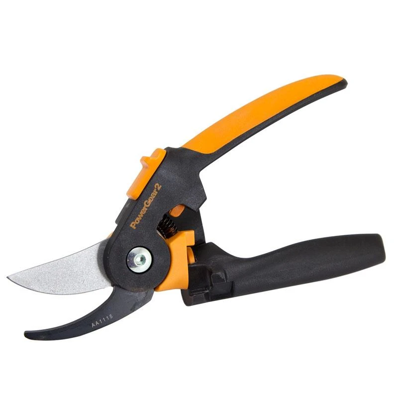 Fiskars PowerGear Bypass Pruner 3 Fiskars PowerGear Bypass Pruner